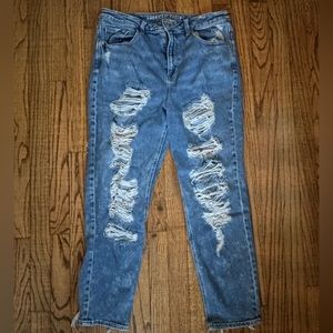 American Eagle mom jeans